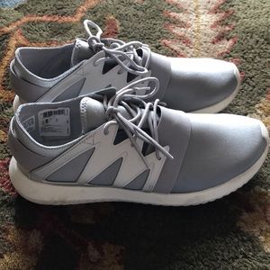 Adidas tubular viral sneakers size 10 with box.